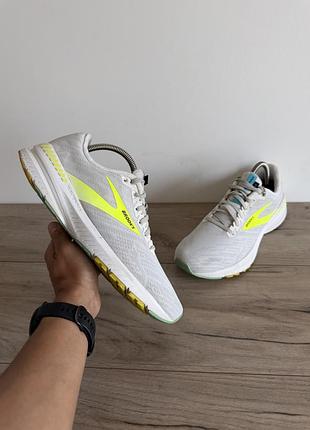 Кросівки brooks оригінал