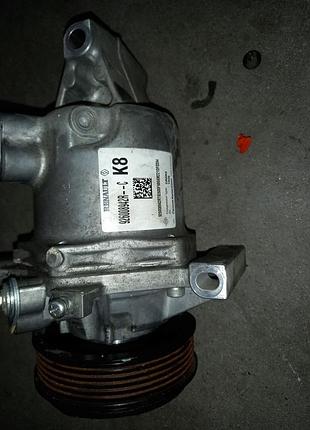 Компрессор кондиционера експрес 21r.- 926008942r