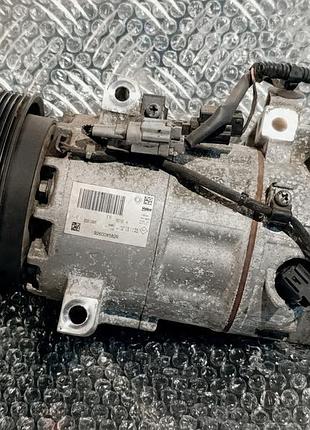 Компрессор кондиционера 926008582r 1,5 dci renault captur clio iv kango