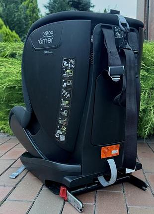 Автокрісло britax romer 5