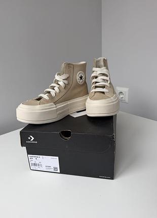 Жіночі кеди converse chuck 70 platform 2