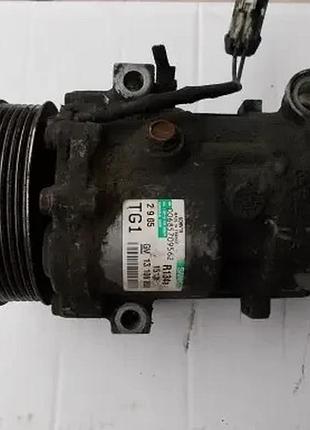 Компресор кондиціонера suzuki swift 1.3 13106850
