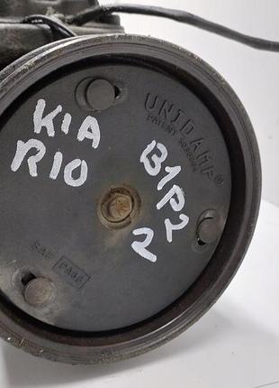 Компресор кондиціонера kia rio 4