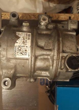 Компресор кондиціонера 5q0820803g sanden