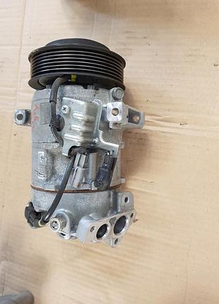 Компрессор кондиционера renault oe 926004eb0a 2