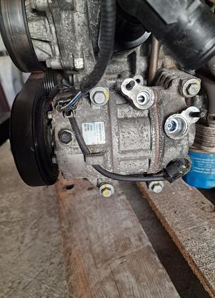 Компресор кондиціонера kia 97701-d7600