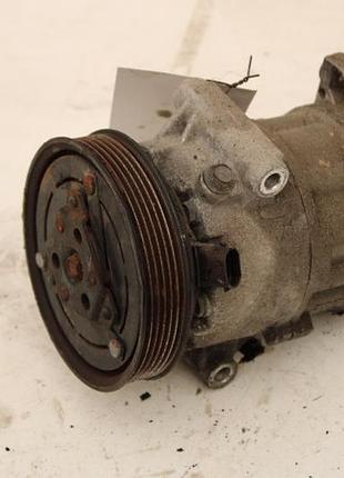 Компресор кондиціонера renault 6570355