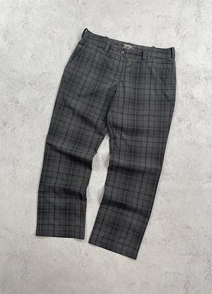 2437 / жіночі сірі штани в клітинку nike golf tour performance dri fit