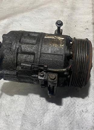 Компрессор кондиционера renault espace 4 iv 2,0 dci buting ear visitor 820057732