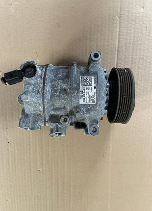 Компрессор кондиционера volkswagen golf vii 2.0 tsi 5q0816803f
