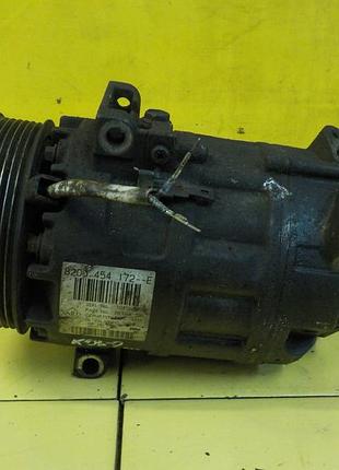 Компресор кондиціонера renault vivaro trafic 2.0 dci 12r 114km m9r630 8200454172-e