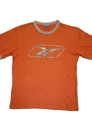 Винтажная футболка reebok. в виде nike dri-fit, adidas, lacoste, stone, cp company, ralph lauren, carhartt, patagonia, the north face, puma