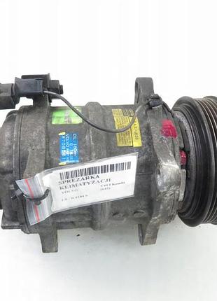 Компрессор кондиционера volvo v40 та 1,8 30613408
