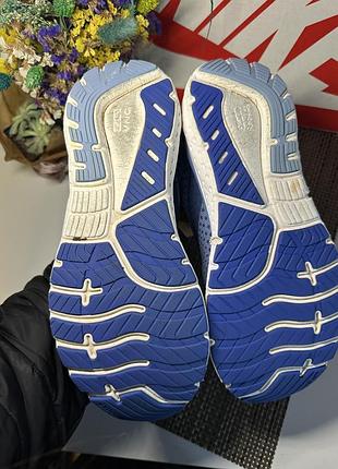 Оригінальні кросівки brooks 4