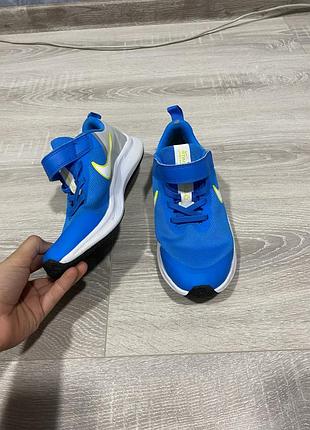 Кросівки nike 34 р 9