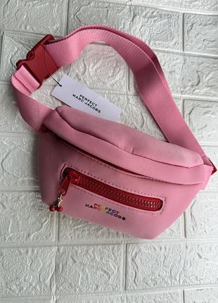 Marc jacobs бананка сумка