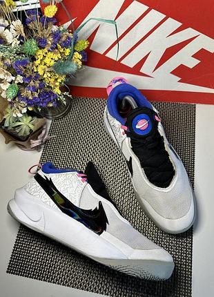 Оригинальные кроссовки nike