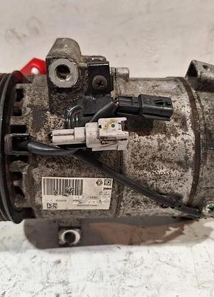Компрессор кондиционера 926000734 renault captur та 1,2 tce 12
