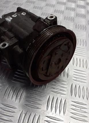 Компресор кондиціонера nissan note e11 1.4 92600-ax84b 3