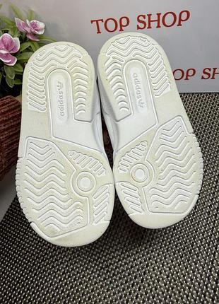 Оригинальные кроссовки для детей adidas 8