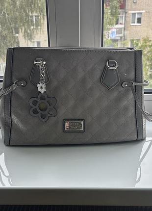 Guess сумка тоут оригінальна лакова шкіра