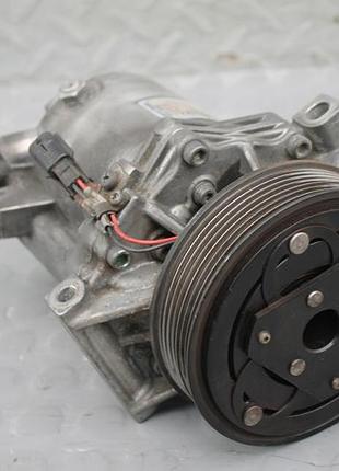 Компрессор кондиционера nissan juke lift 1.2 dig-t 14-19