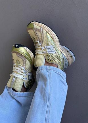 Кросівки жіночі new balance 1906 | pastel yellow