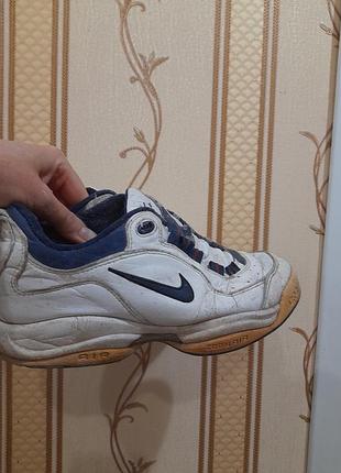 Вінтажні кросівки nike  .p38389
 стан на фото 
сліди носіння 
унісекс