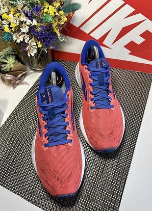 Оригинальные кроссовки brooks 8