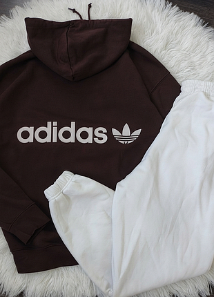 Спортивный костюм adidas 2