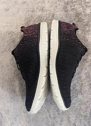 Кросівки skechers 3