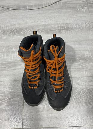 Ботінки everest  41 р 8