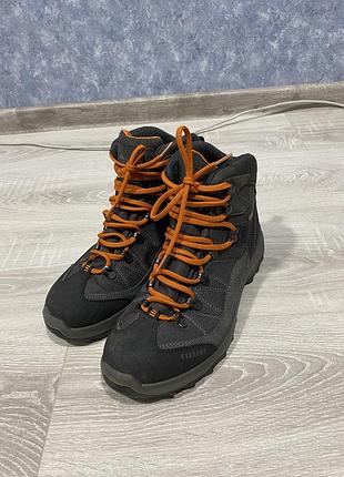 Ботінки everest  41 р 4