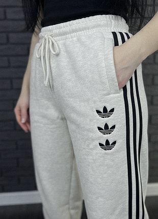 Спортивные штаны adidas 4