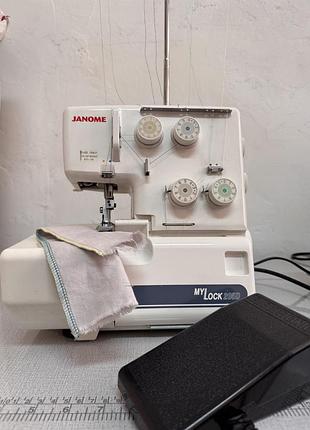 Оверлок чотирьохнитковий janome ml 250d