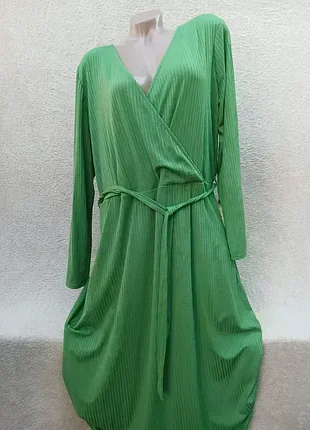 Платье,р52-54💚💚💚