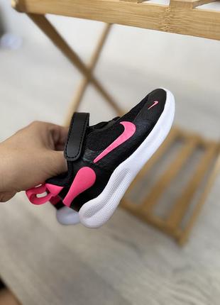 Nike кросівки 22 розмір 4