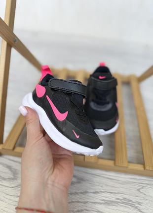 Nike кросівки 22 розмір