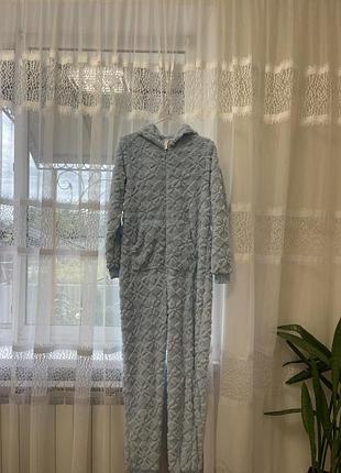 Пижама 
для сну 3