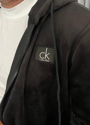 Мужской спортивный костюм 3