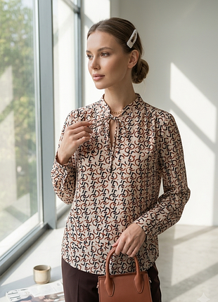 Бежевая блуза с принтом и завязкой h&amp;m 32 xs