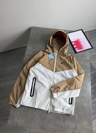 Вітровки nike nocta 4