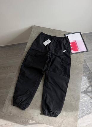 Нейлонові карго штани nike