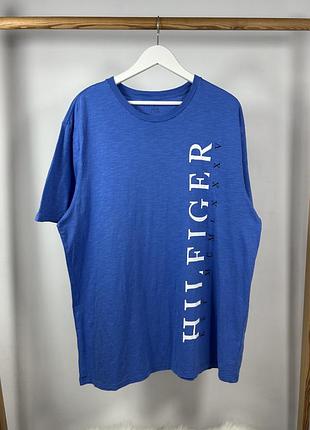Tommy hilfiger big logo футболка з ефектним дизайном розмір xl/xxl
