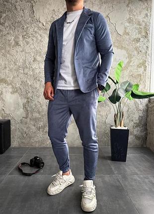 Костюм casual