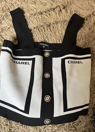 Топ в стилі chanel