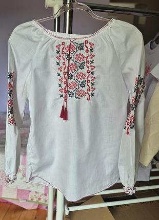 Вышиванка с рукавами