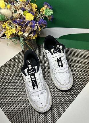Оригинальные кроссовки nike 8