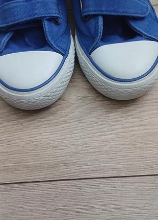 Кеди, макасини 8