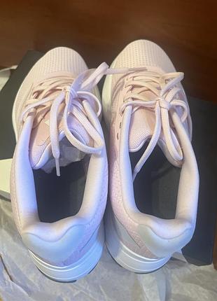 Кросівки adidas жіночі 5